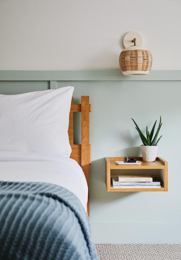 Wayfinder Newport Hotel Eksteriør billede